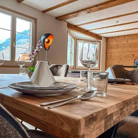Alpine Apartment *